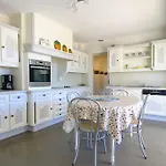 Willa Beautiful Family House With A Large Terrace