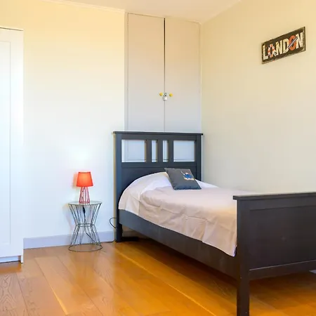 Beautiful Family House With A Large Terrace