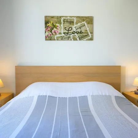 فيلة Beautiful Family House With A Large Terrace